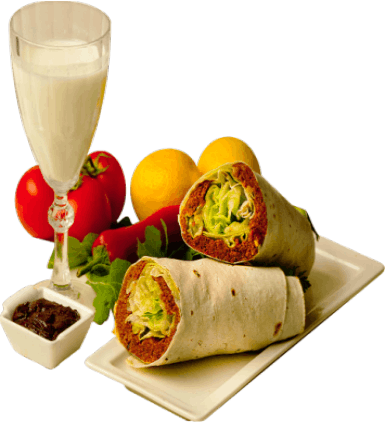 Çiğ köfte dürüm ve ayran ile hazırlanan servis tabağı